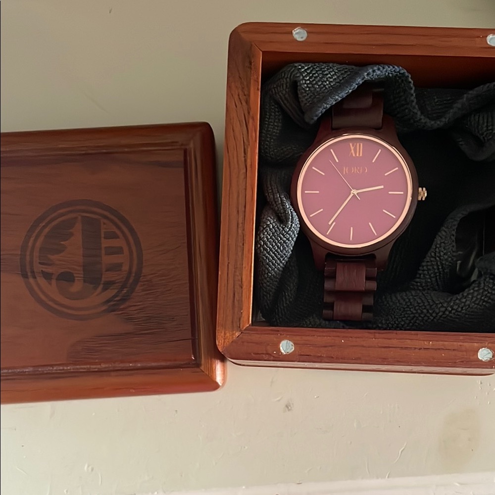 Women’s Wooden Watch - Rosewood